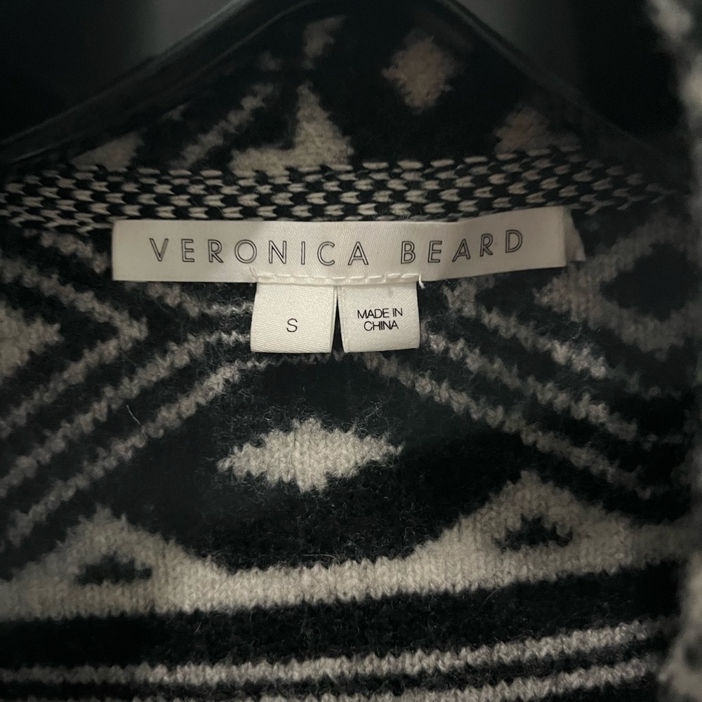 Veronica Beard Black and White Geometric Cardigan - Picture 3 of 3